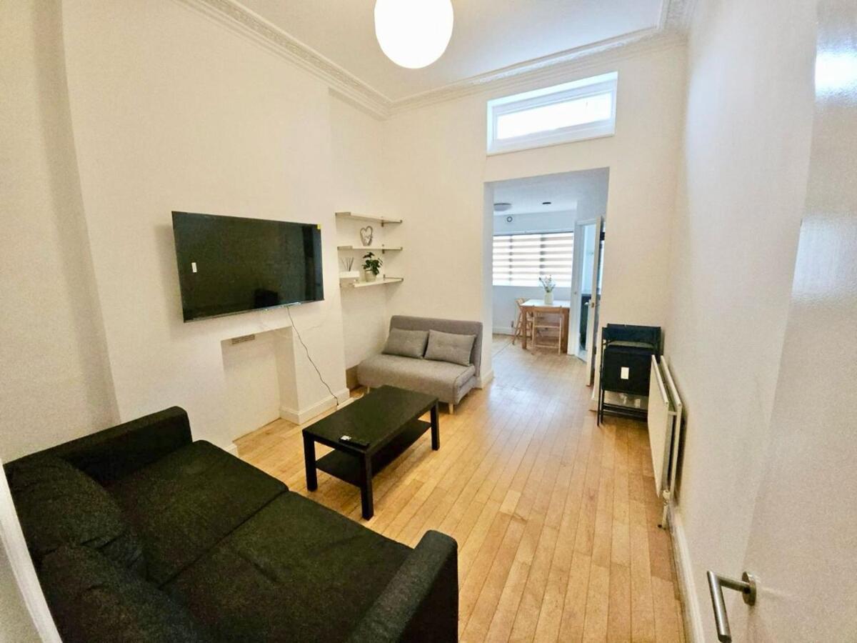 Appartement Centrally Located 2-bedroom In London!